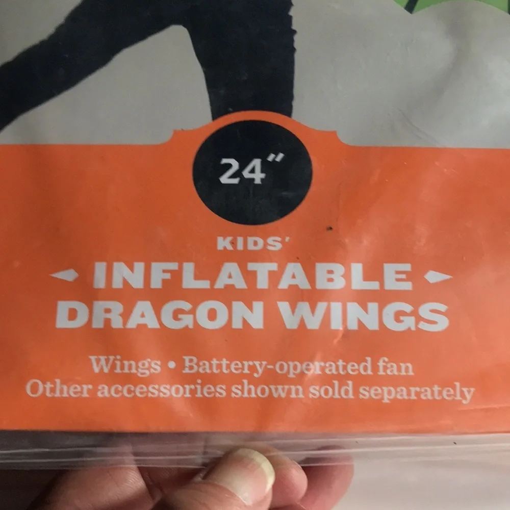NIP Inflatable Dragon Wings w/Fan